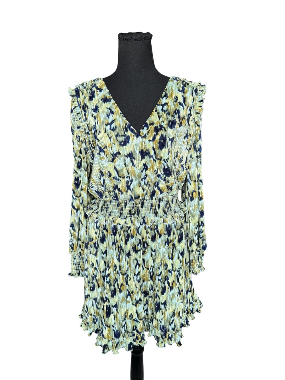 Chelsea28 Pleated Floral Mini Dress M Ruffle Smocked Waist Cottagecore Romantic